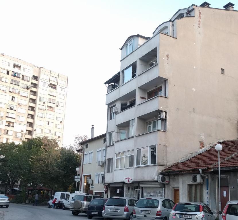 Апартаменти Modern Flat Near Downtown Пловдив Екстер'єр фото